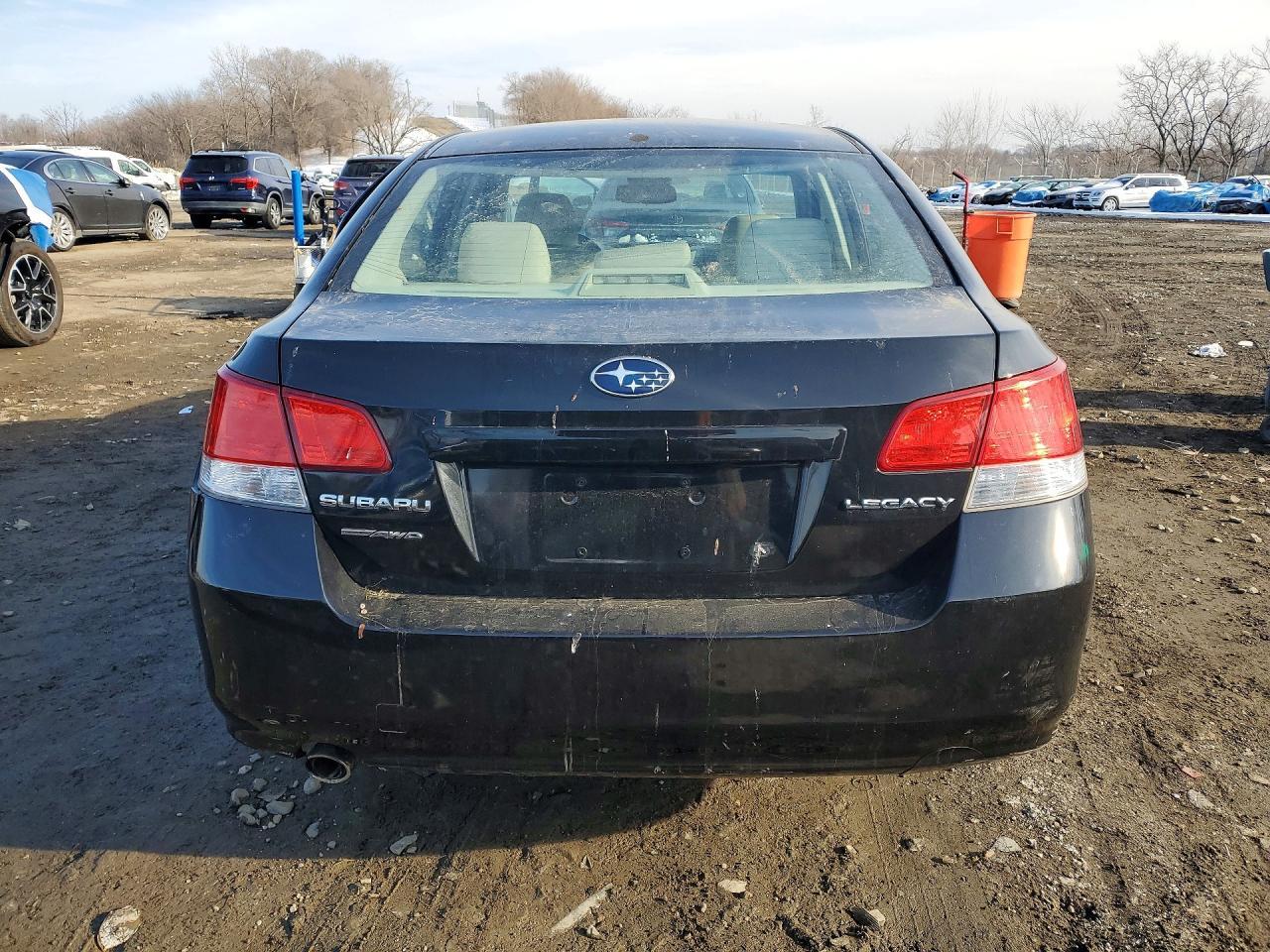 2010 Subaru Legacy 2.5I Premium - Фото 6