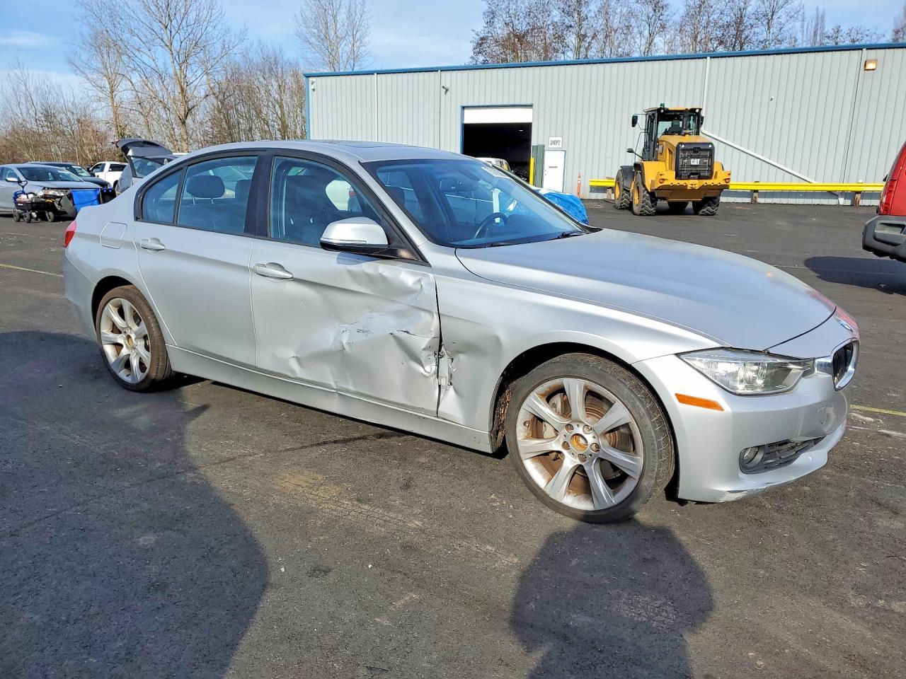 2013 BMW 335 I - Фото 4