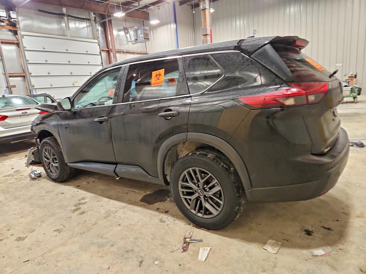 2024 Nissan Rogue S - Фото 2