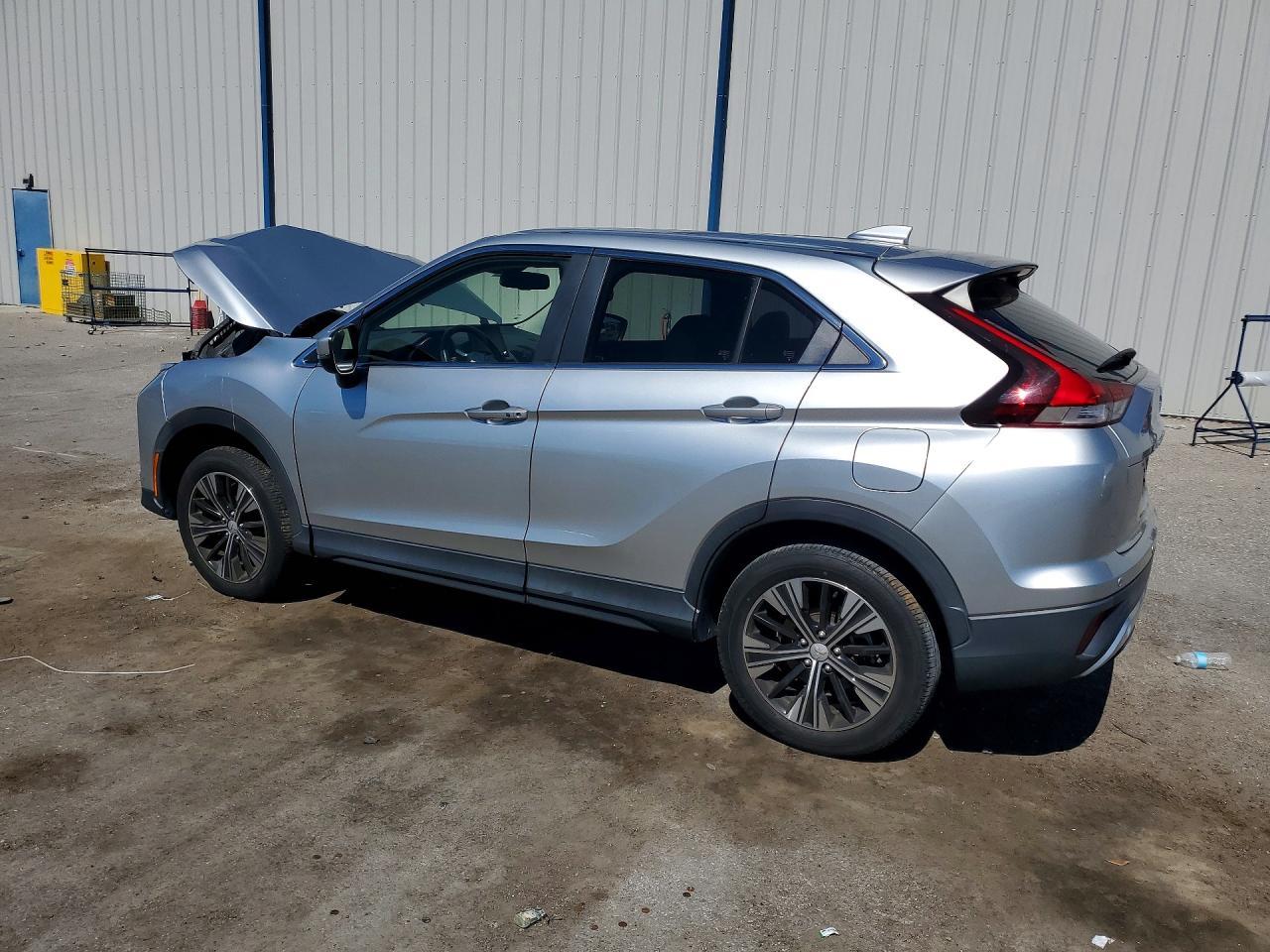 2022 Mitsubishi Eclipse Cross Se - Фото 2