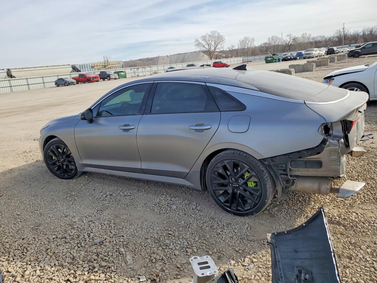 2025 Kia K5 Gt - Фото 2