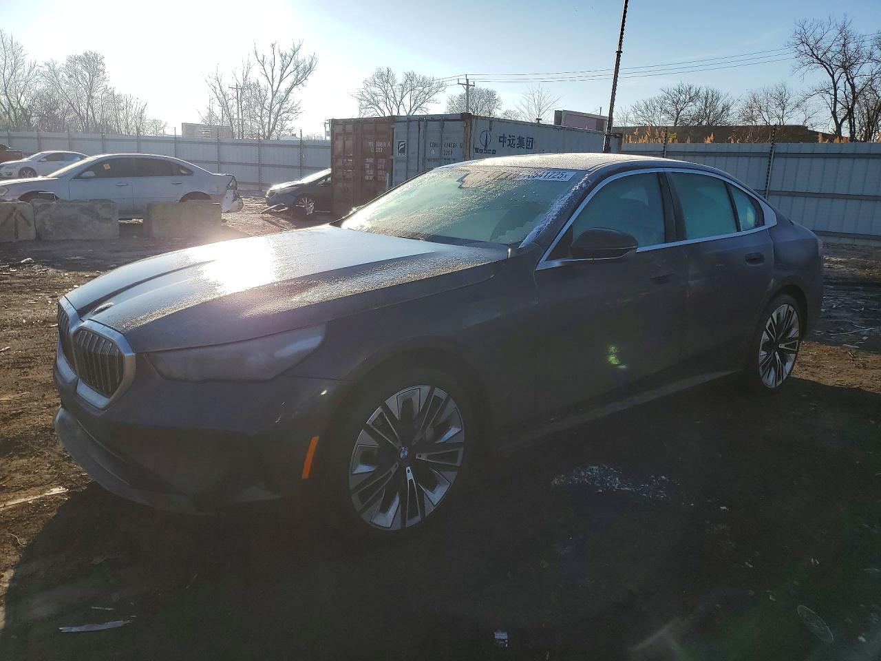 2024 BMW 530 Xi