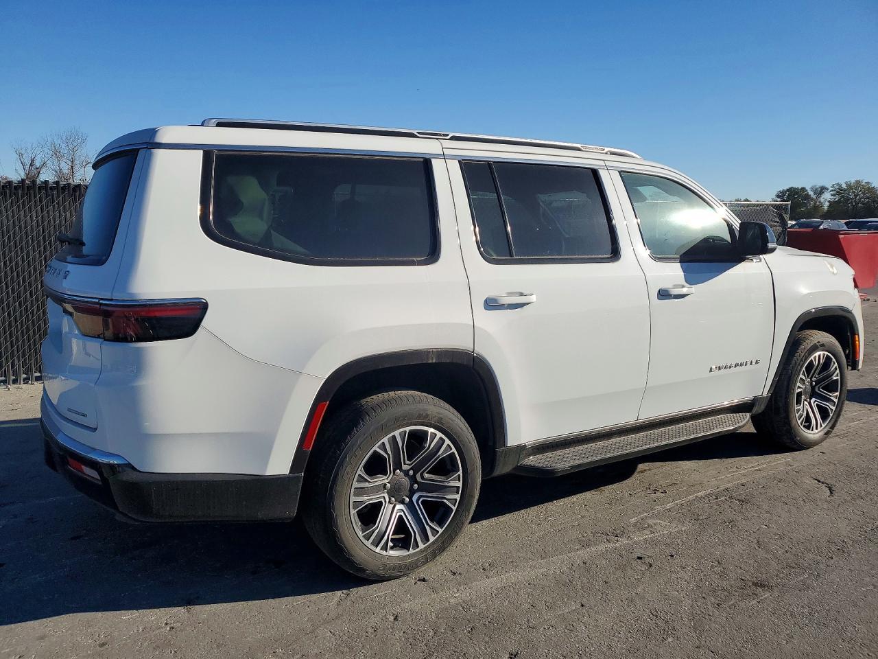 2024 Jeep Wagoneer Series Ii - Image 3