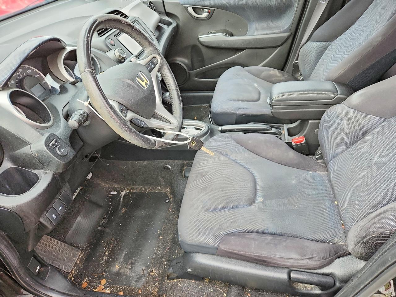 2010 Honda Fit - Фото 7