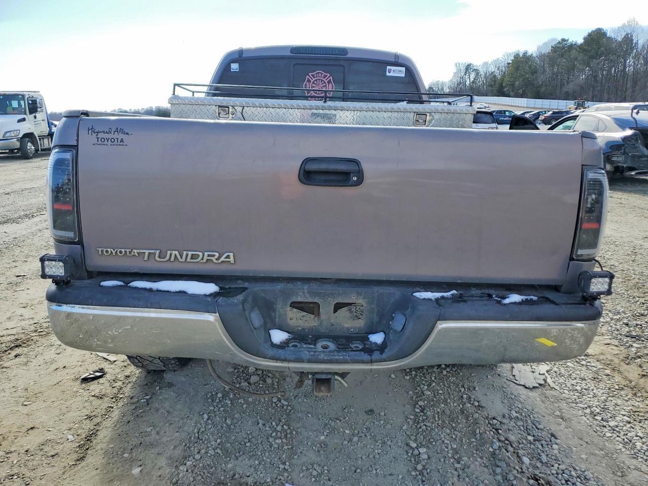 2002 Toyota Tundra Access Cab Sr5 - Image 6