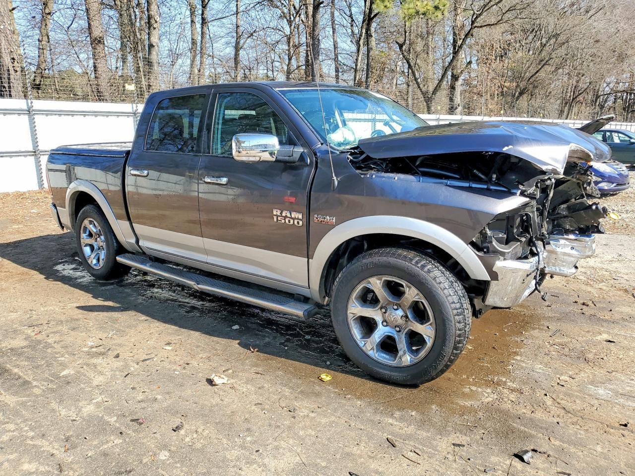2014 Ram 1500 Laramie - Фото 4