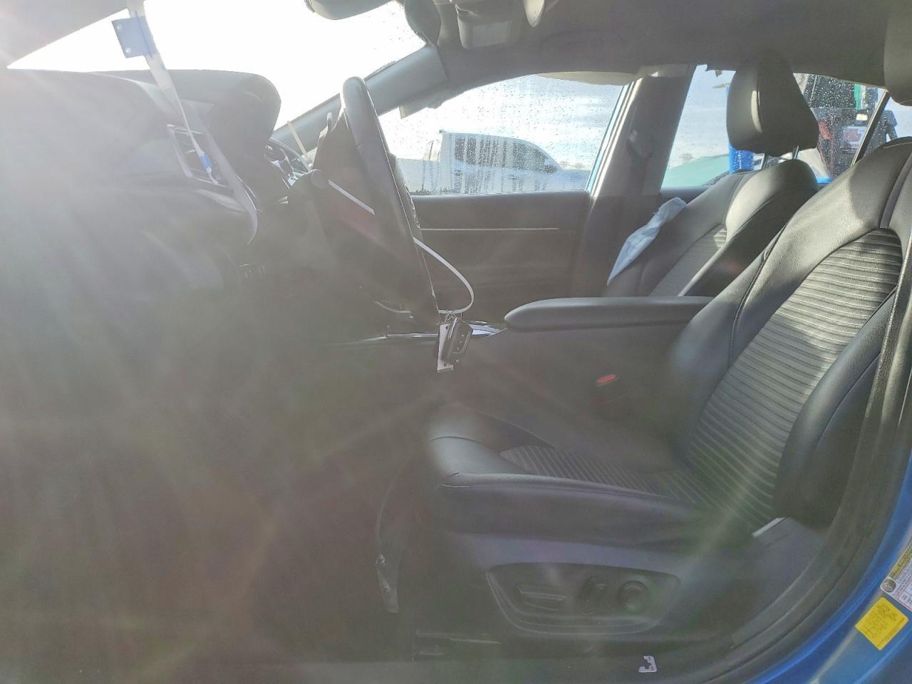 2019 Toyota Camry L - Фото 7