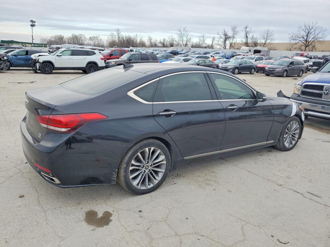 2017 Genesis G80 3.8 - Фото 3