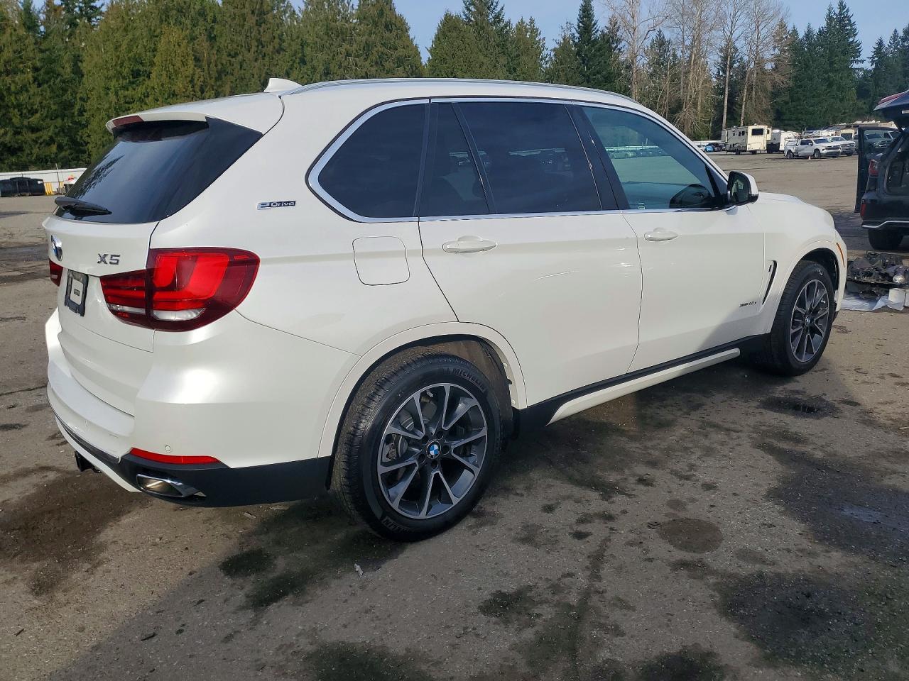 2017 BMW X5 Xdr40E - Фото 3