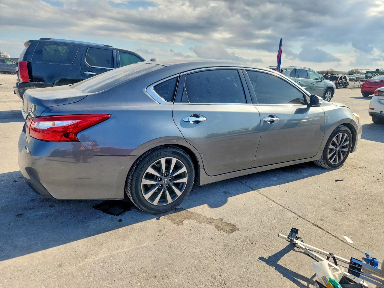 2017 Nissan Altima 2.5 - Фото 3