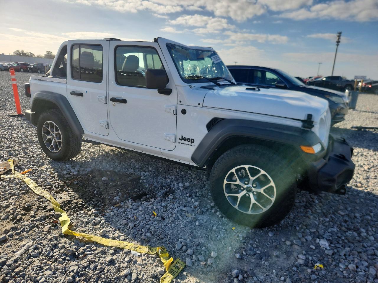 2024 Jeep Wrangler Sport - Фото 4