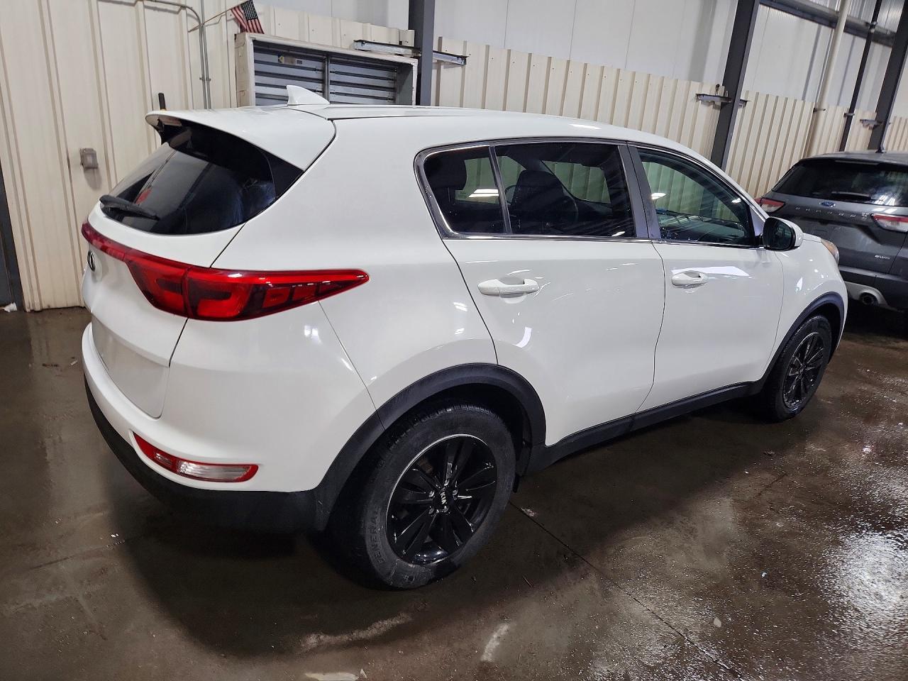 2018 Kia Sportage Lx - Image 3