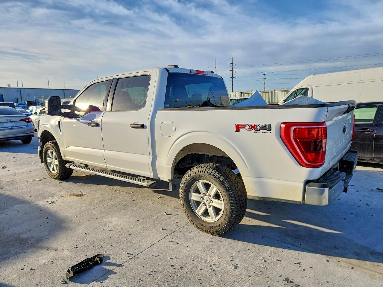 2023 Ford F150 Supercrew - Фото 2