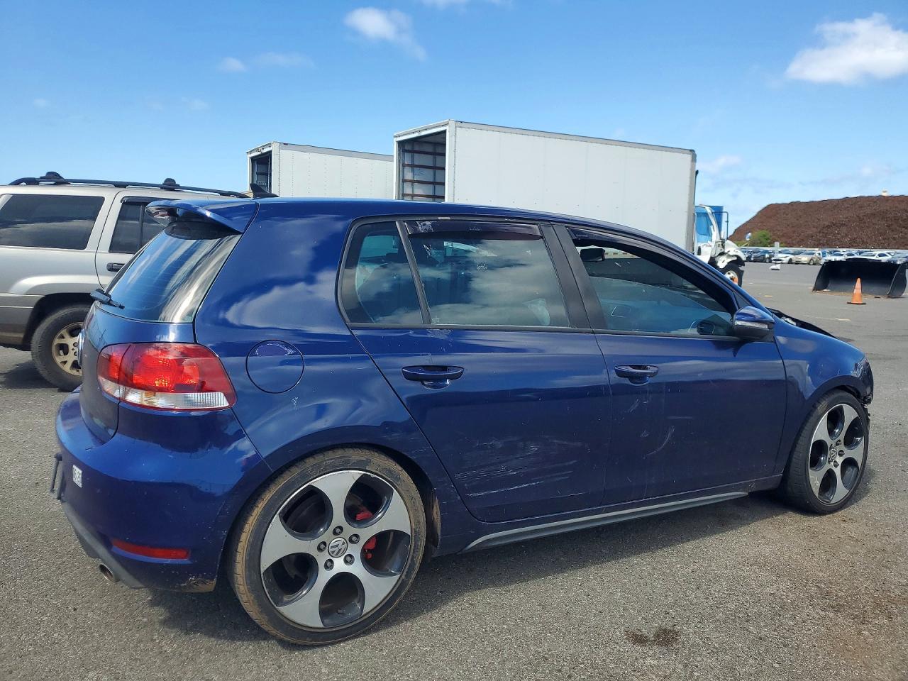 2011 Volkswagen Gti - Image 3