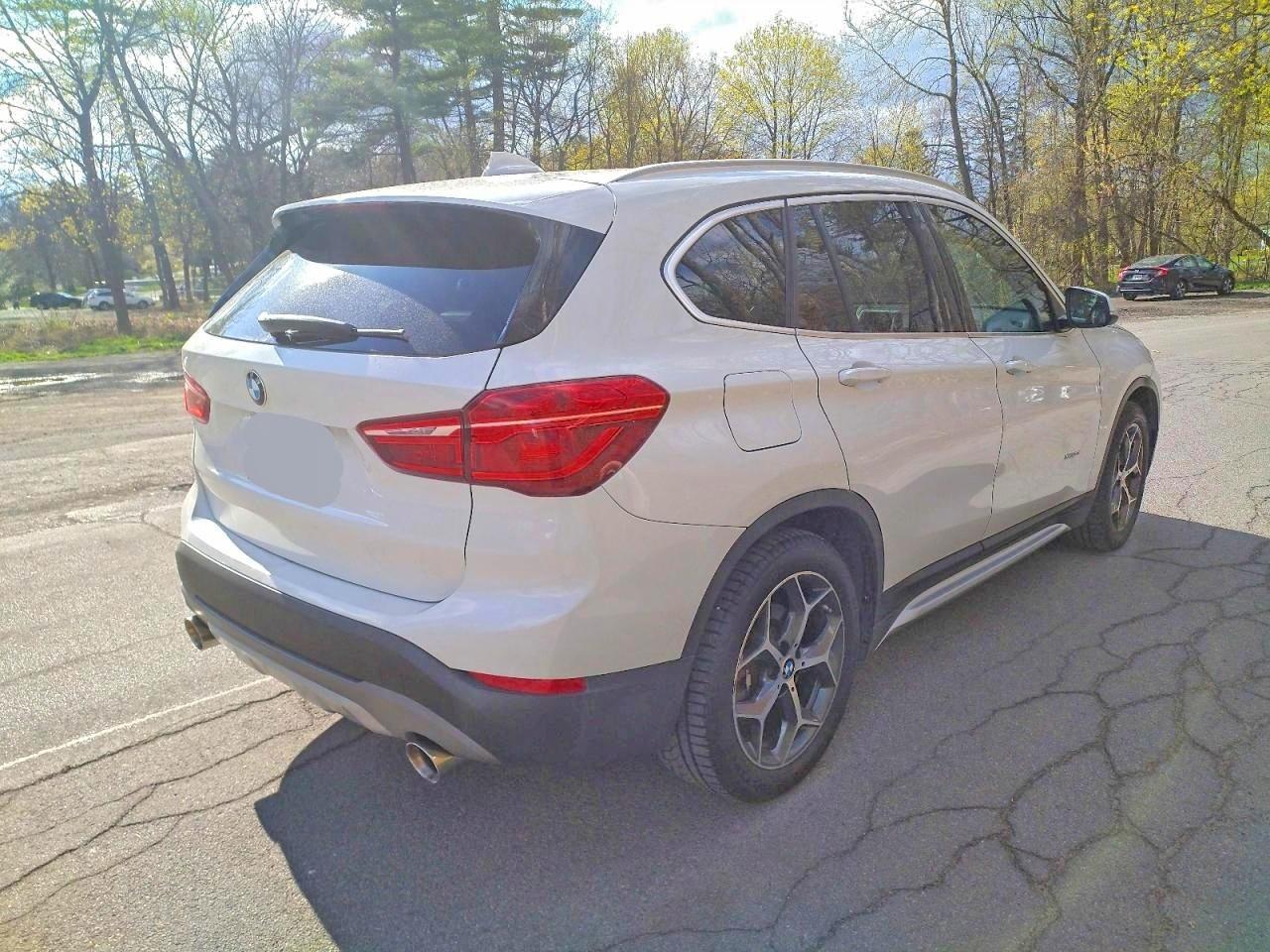 2016 BMW X1 xDrive28I - Фото 4