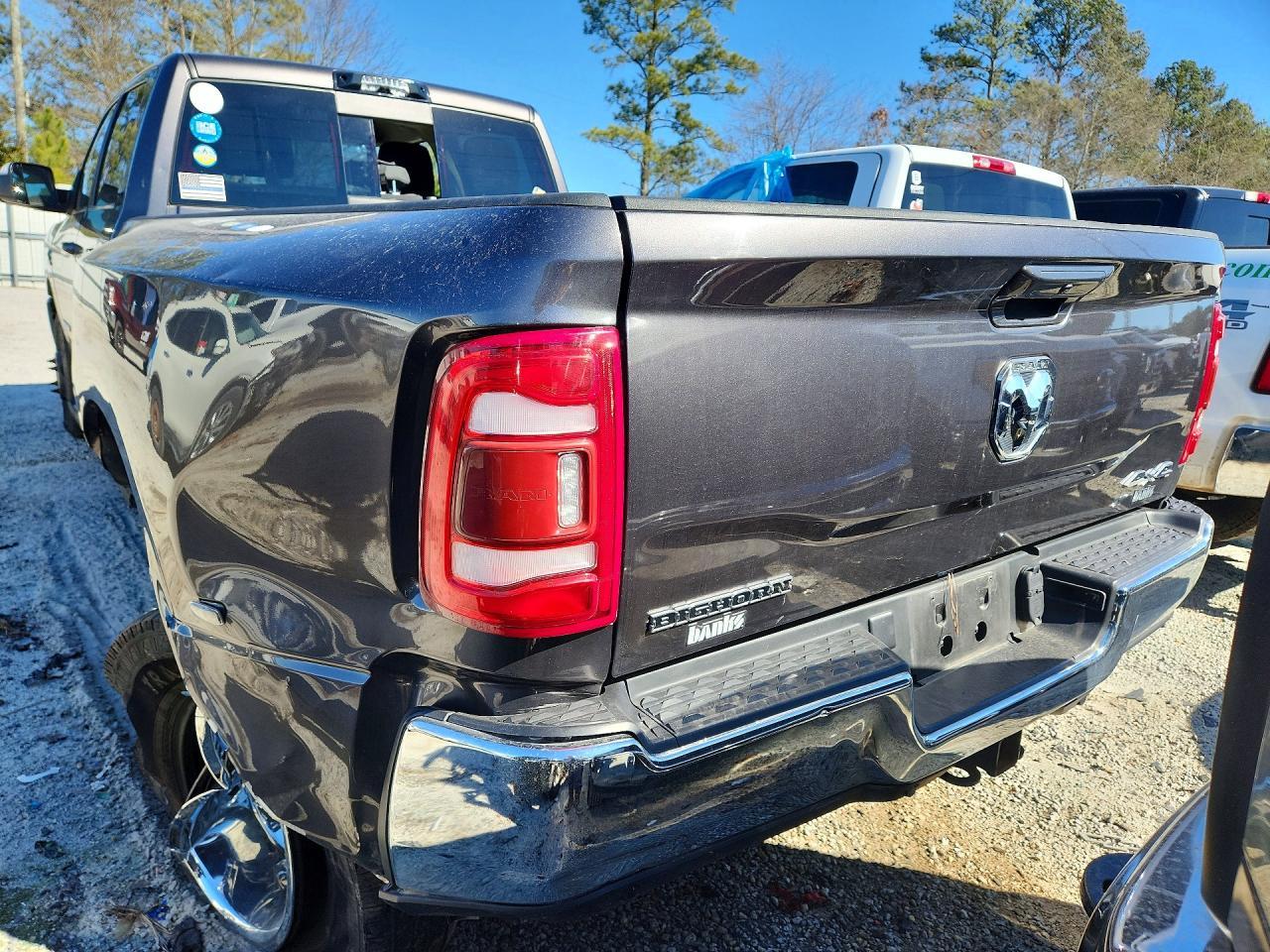 2022 Ram 3500 Big Horn/Lone Star - Фото 6