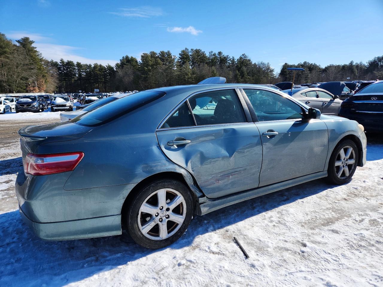 2009 Toyota Camry Base - Фото 3
