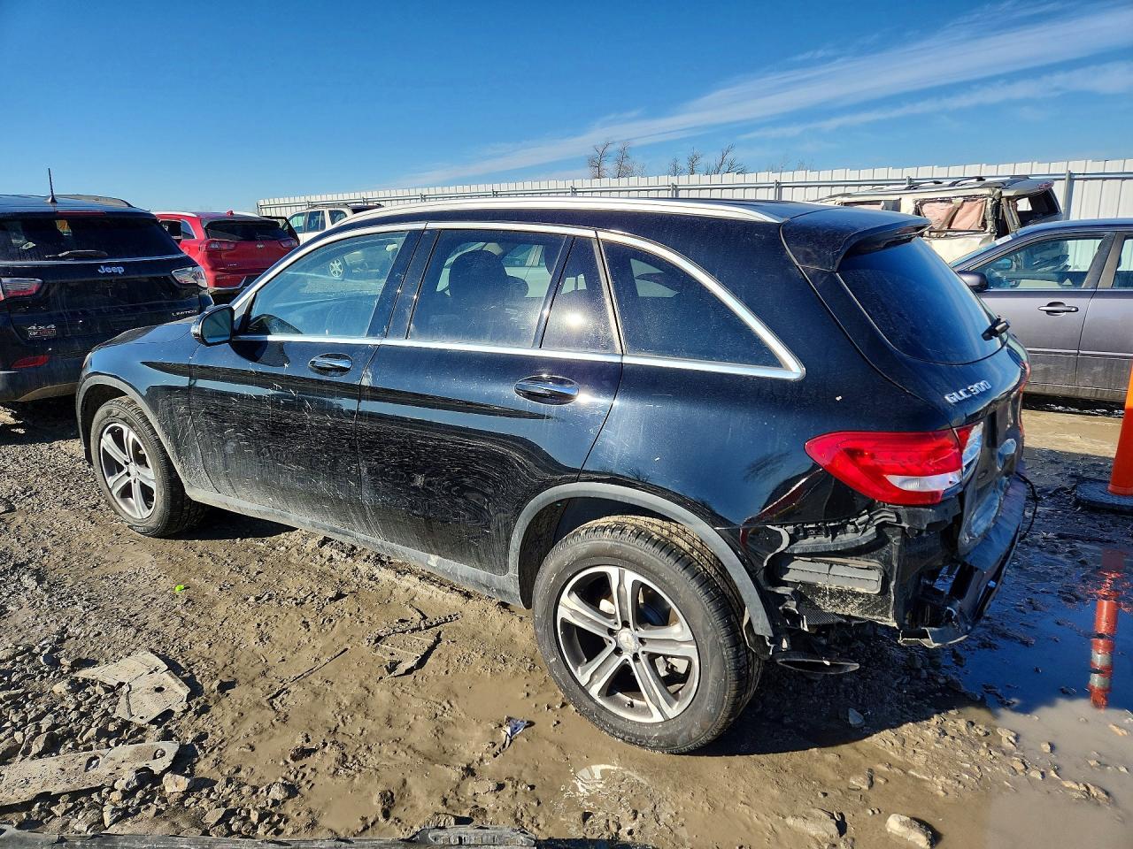 2016 Mercedes-Benz Glc 300 4Matic - Фото 2