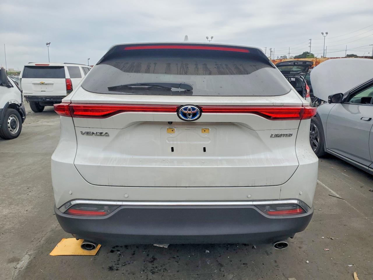 2023 Toyota Venza Limited - Фото 6