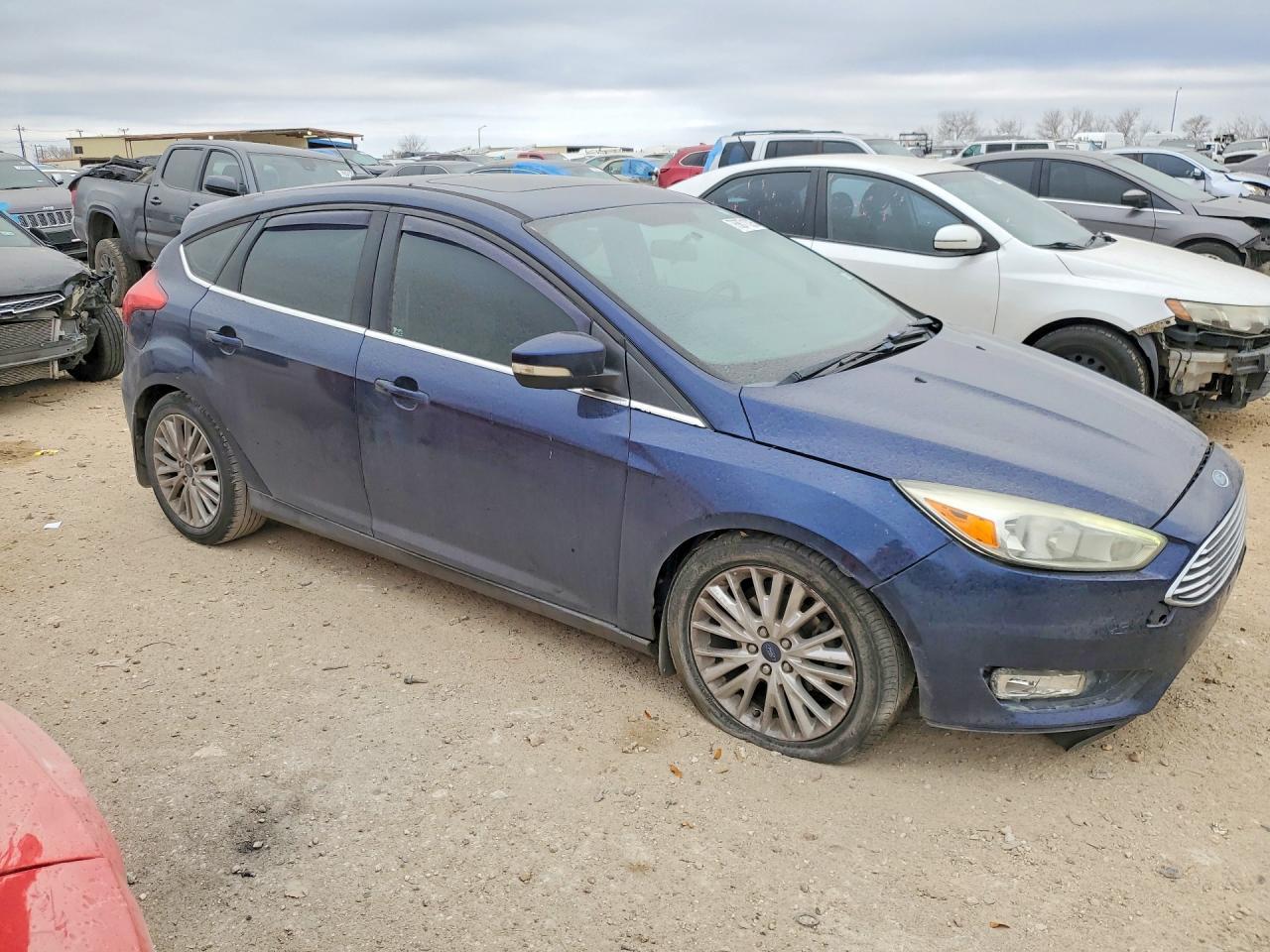 2016 Ford Focus Titanium - Image 4