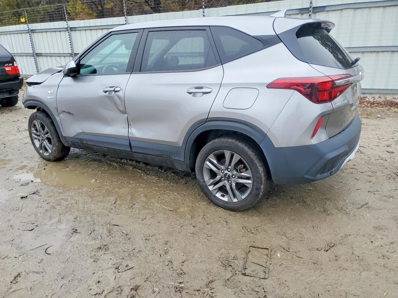2022 Kia Seltos Lx - Фото 2