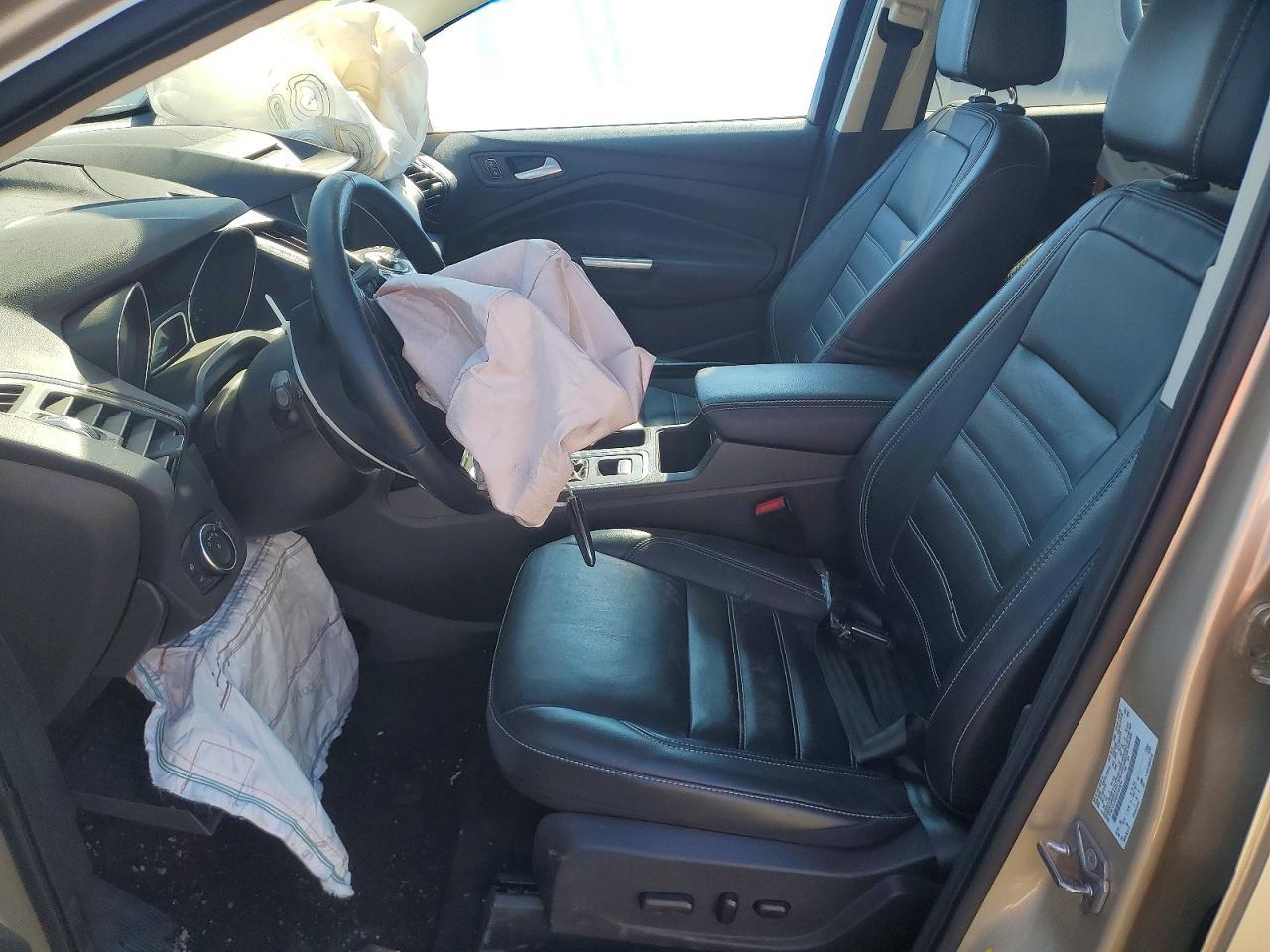 2017 Ford Escape Titanium - Фото 7