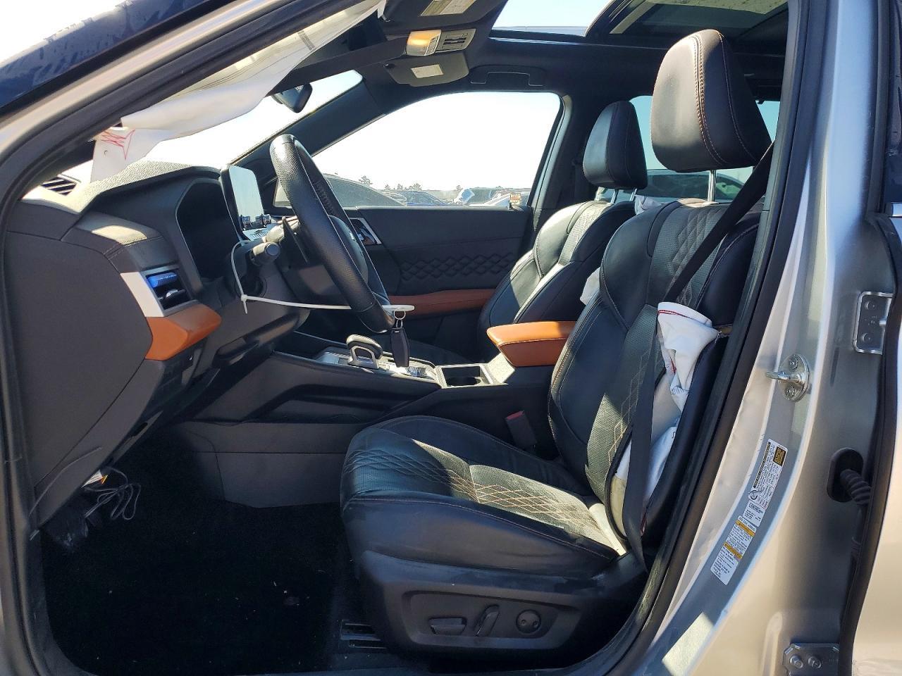 2022 Mitsubishi Outlander Sel - Фото 7