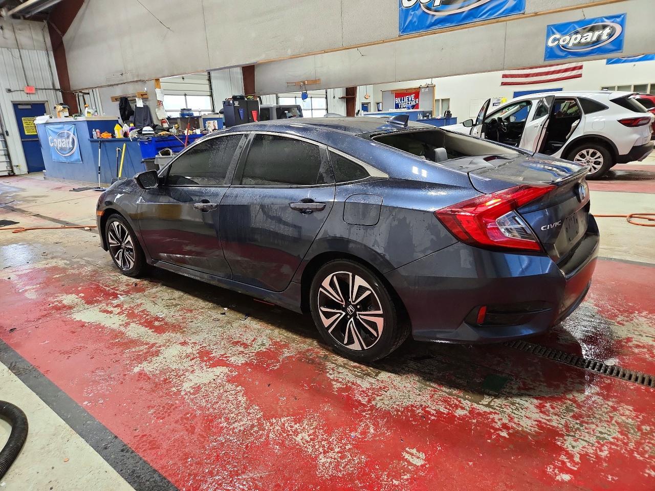 2017 Honda Civic Ex - Фото 2