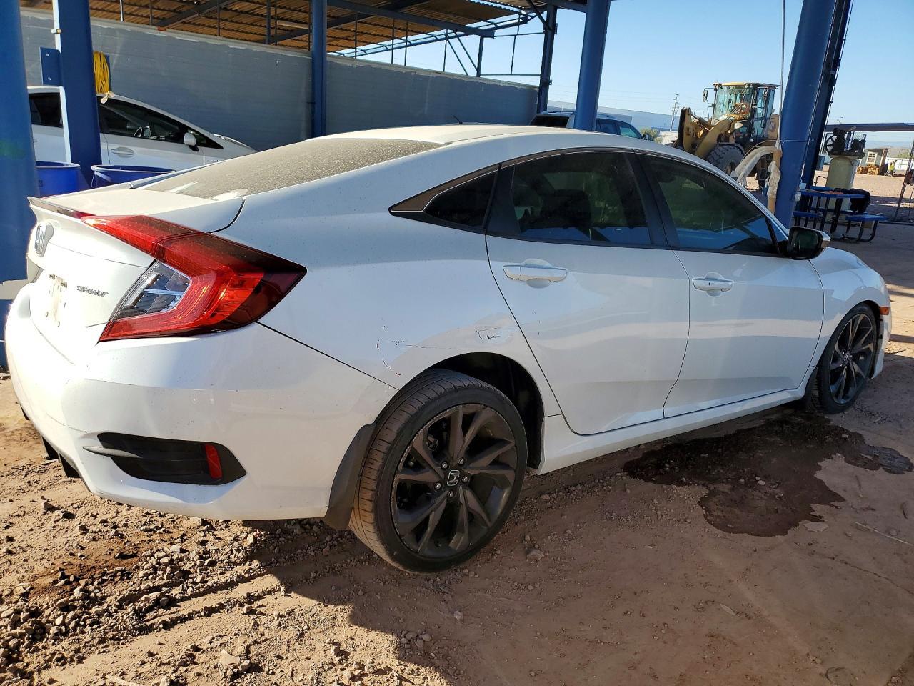 2019 Honda Civic Sport - Фото 3