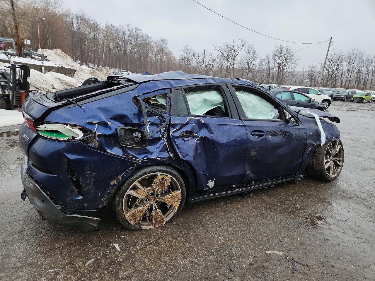 2021 BMW X6 M50I - Фото 3