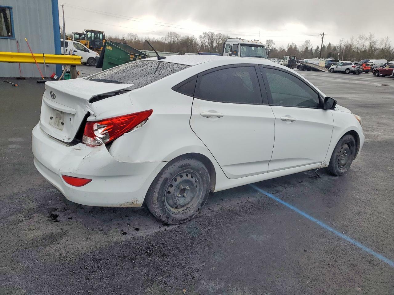 2014 Hyundai Accent Gls - Image 3