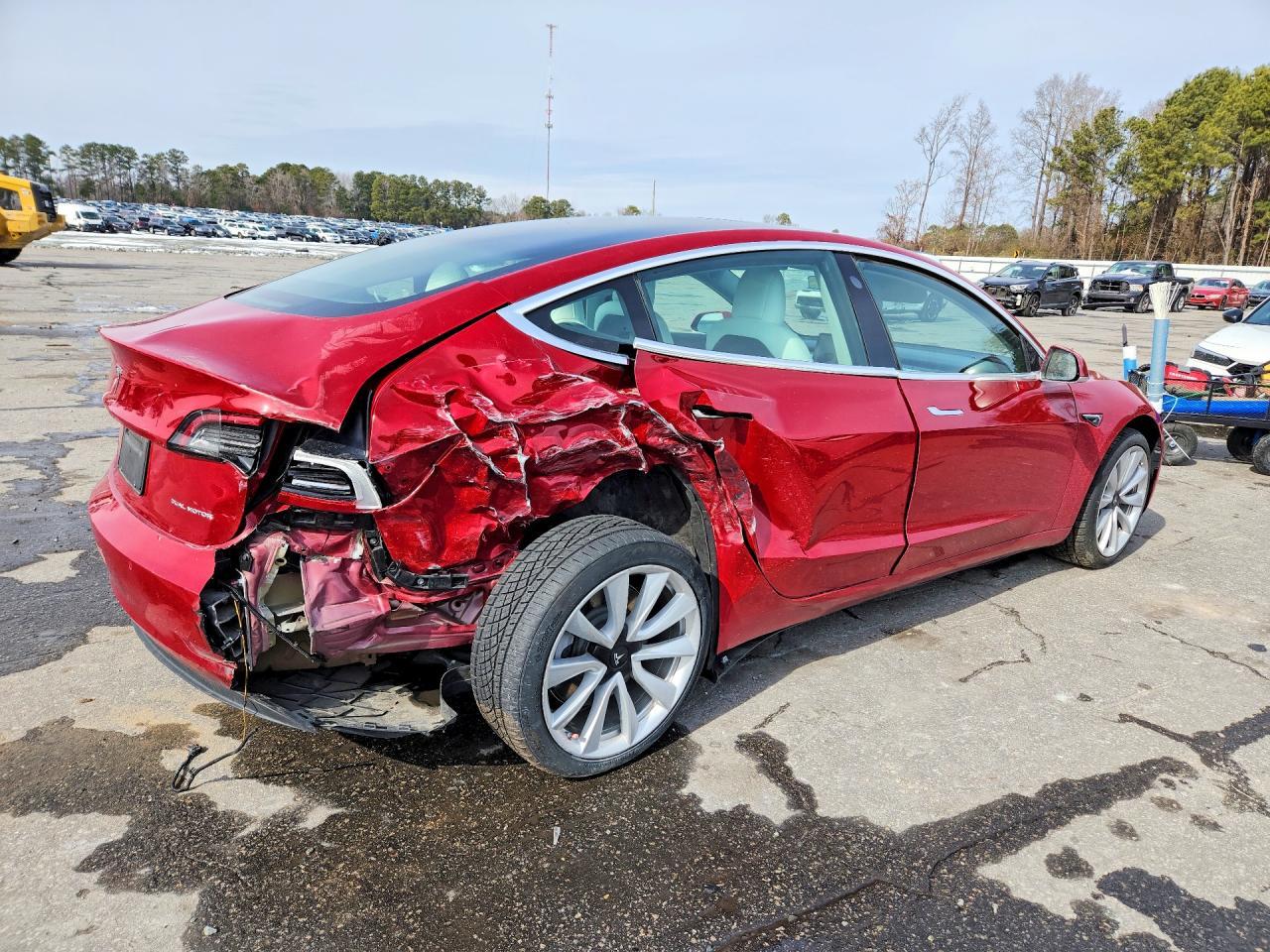 2019 Tesla Model 3 - Image 3