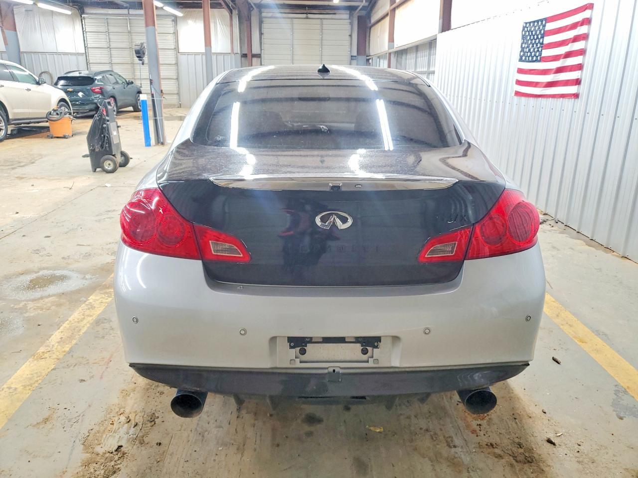 2013 Infiniti G37 - Image 6