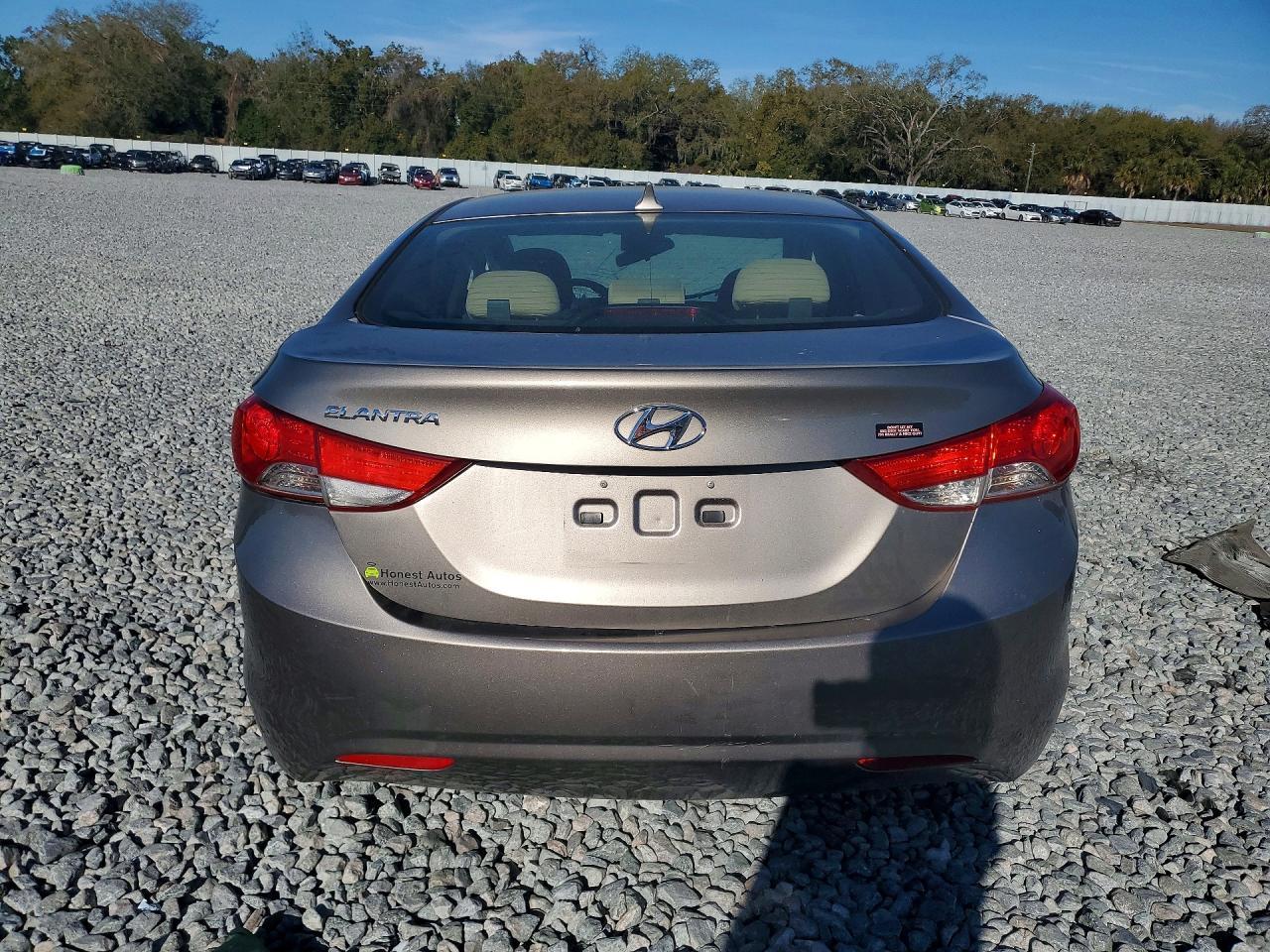 2013 Hyundai Elantra Gls - Фото 6