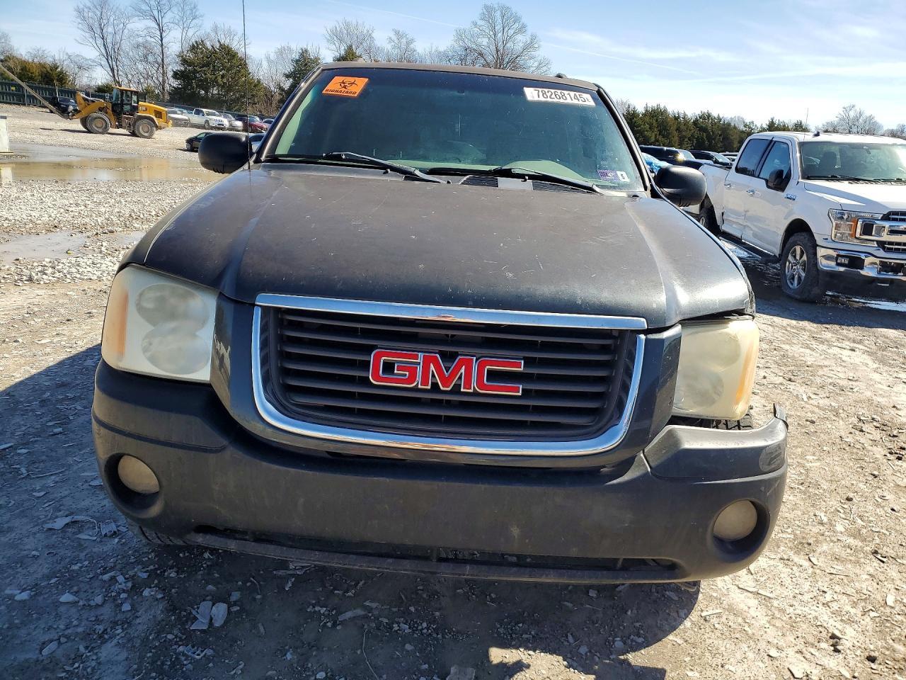 2004 GMC Envoy - Фото 5