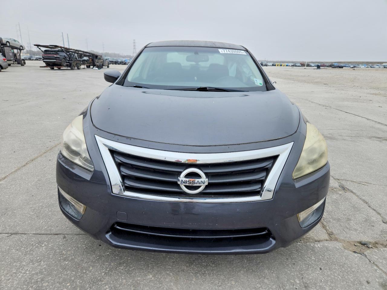 2013 Nissan Altima - Фото 5