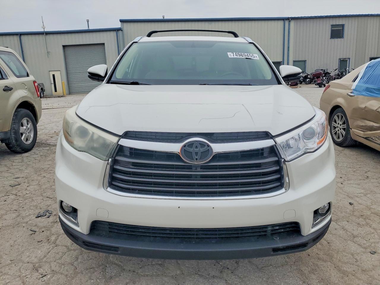 2015 Toyota Highlander Limited - Image 5