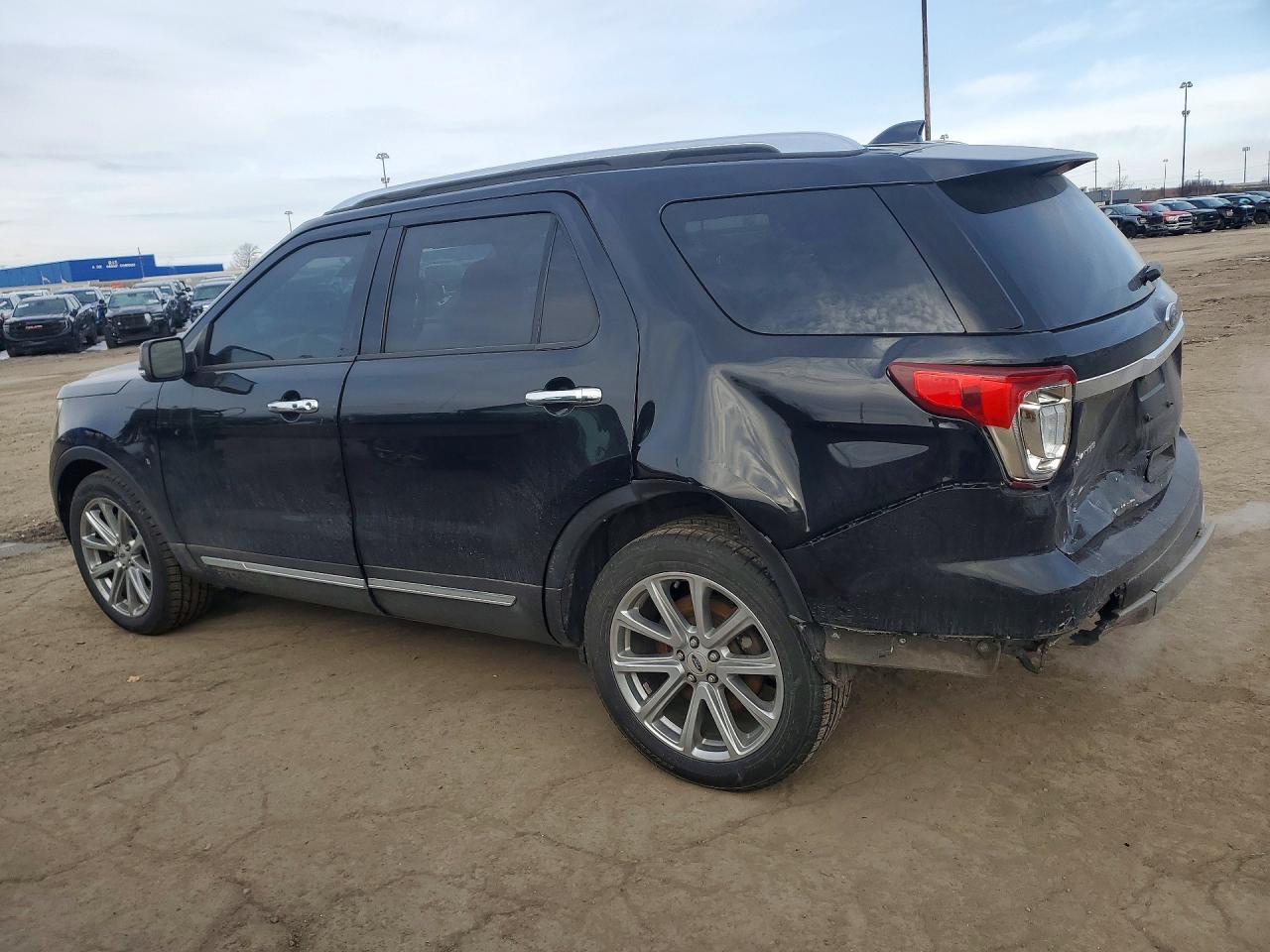 2017 Ford Explorer Limited - Фото 2