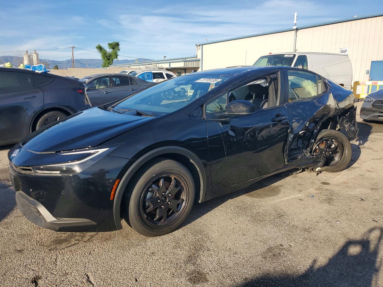 2025 Toyota Prius Le