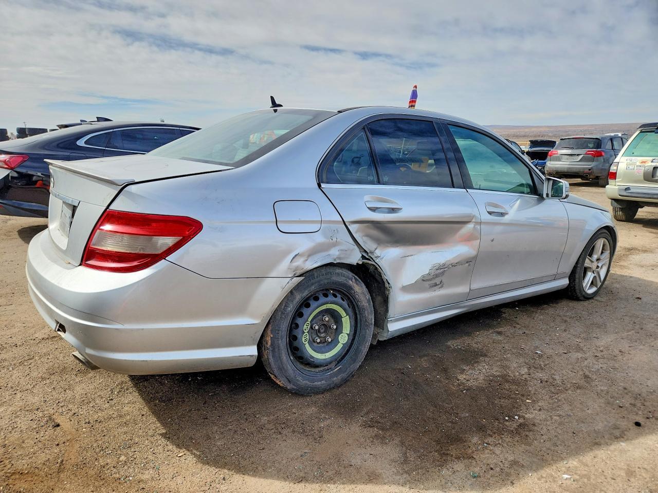 2010 Mercedes-Benz C 300 - Image 3