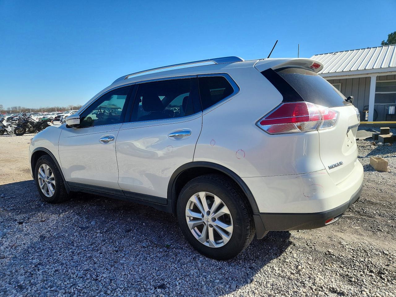 2016 Nissan Rogue Sv - Фото 2