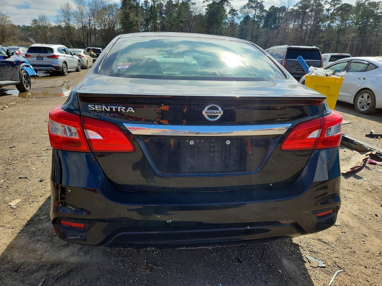 2018 Nissan Sentra S - Фото 6