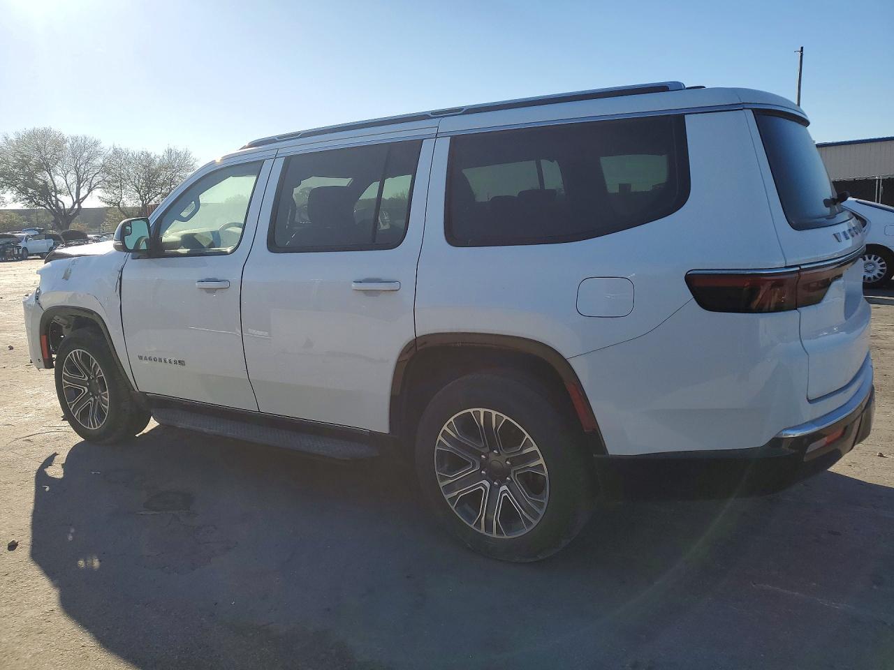 2024 Jeep Wagoneer Series Ii - Image 2