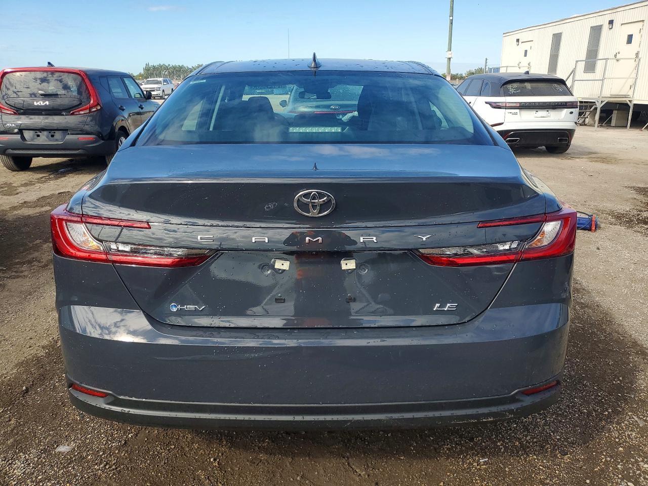 2026 Toyota Camry Le - Image 6