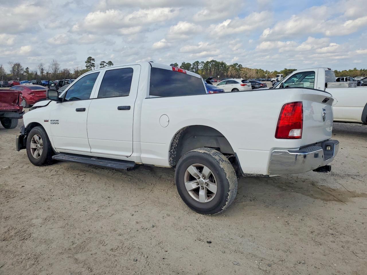 2016 Ram 1500 St - Фото 2