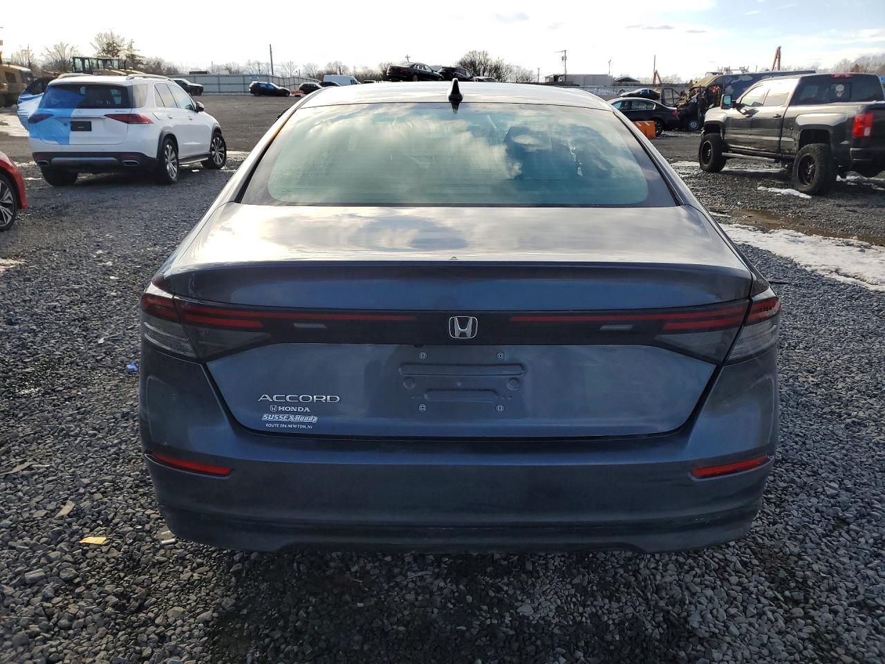 2025 Honda Accord Lx - Фото 6