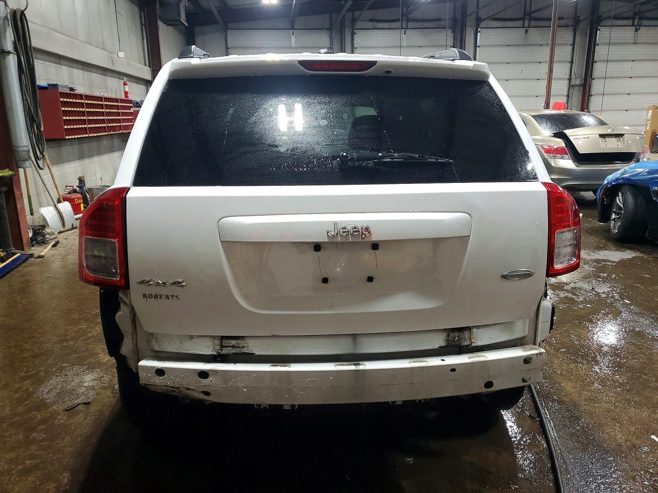 2013 Jeep Compass Latitude - Фото 6