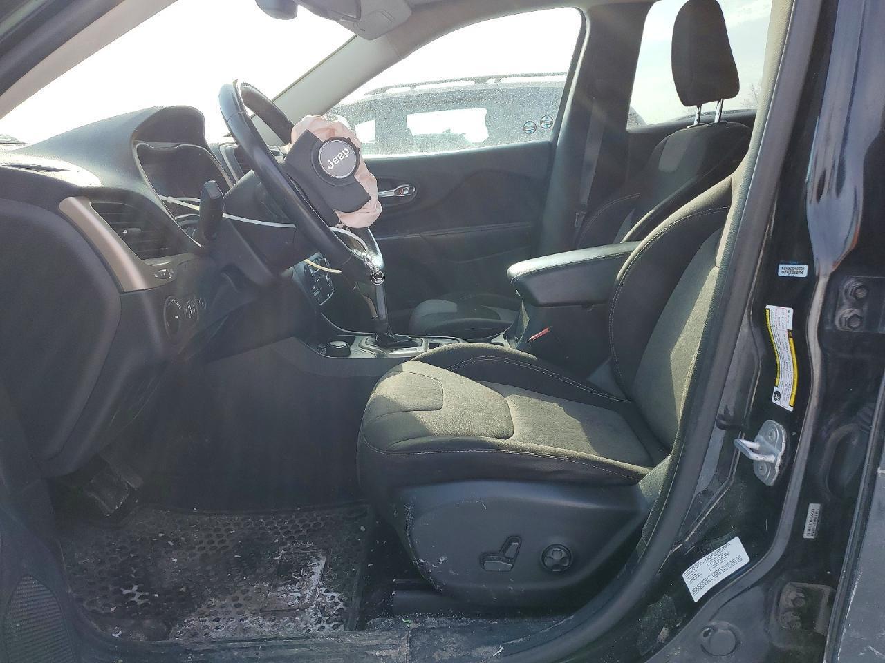 2014 Jeep Cherokee Latitude - Image 7