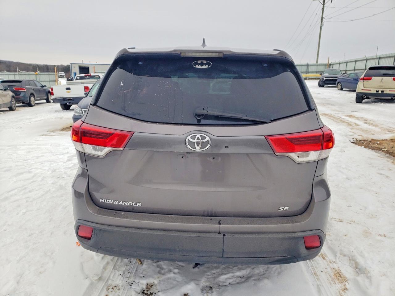 2018 Toyota Highlander Se - Image 6