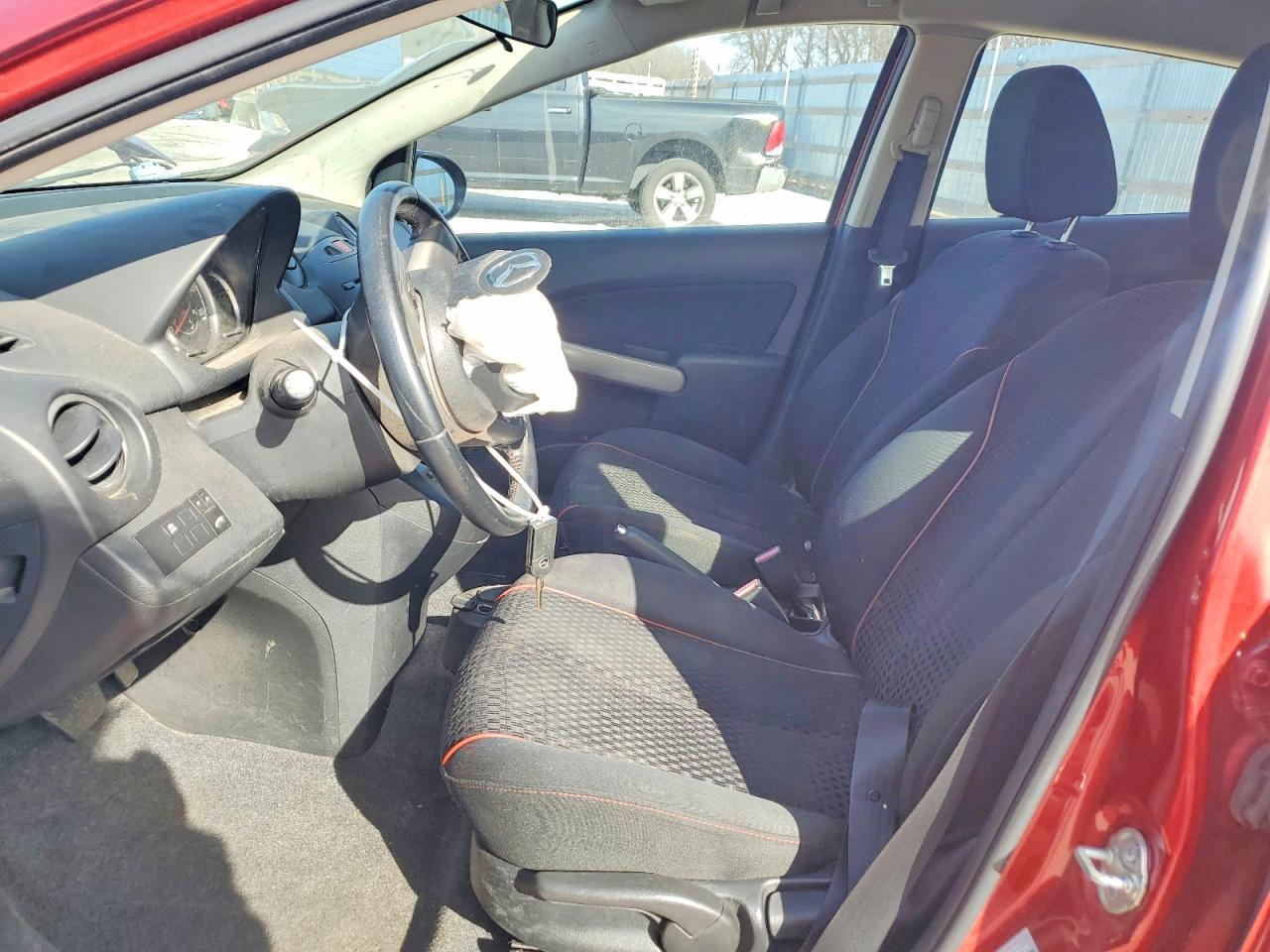 2014 Mazda Mazda2 Touring - Фото 7